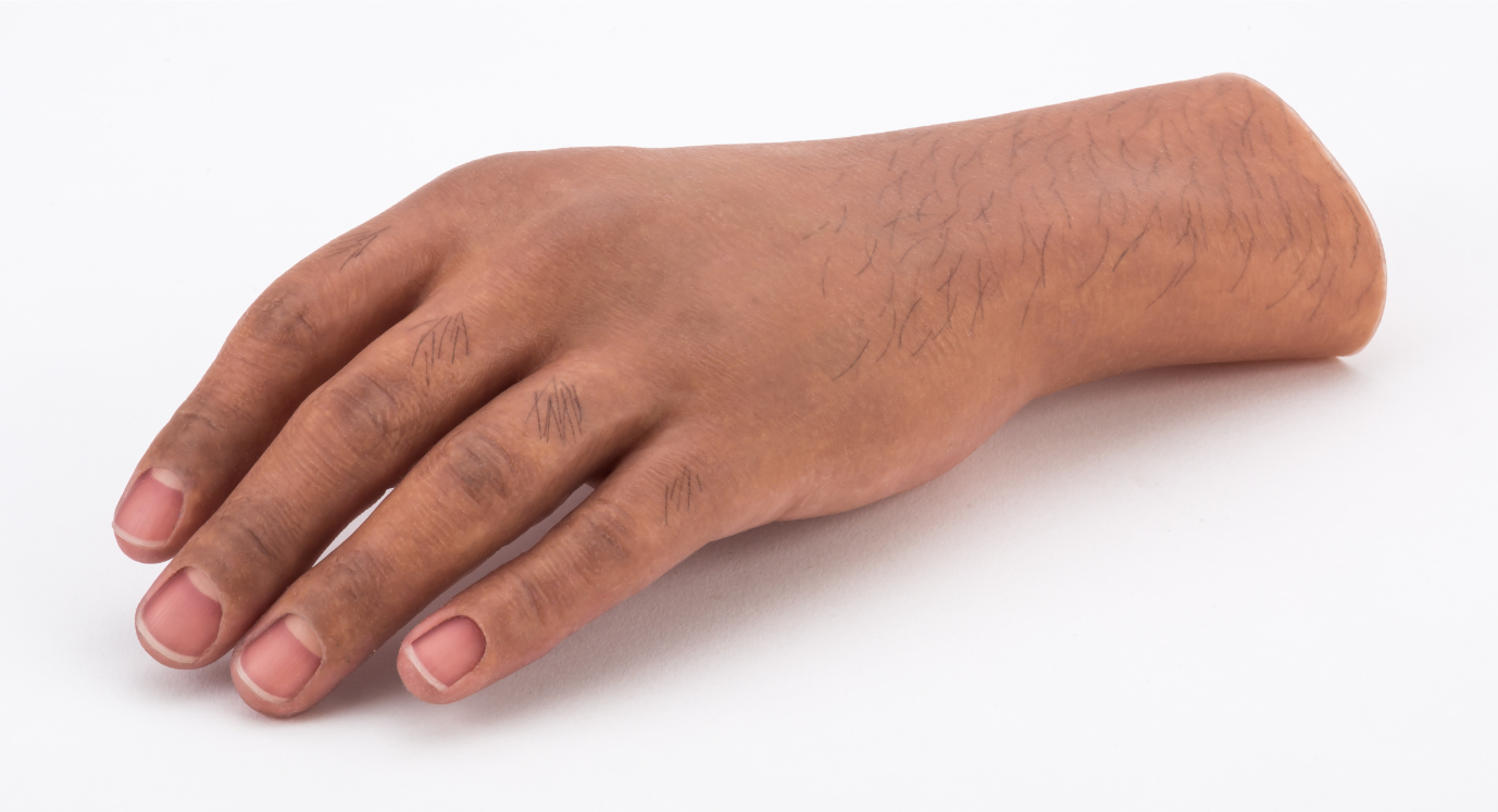 Livingskin main esthétique